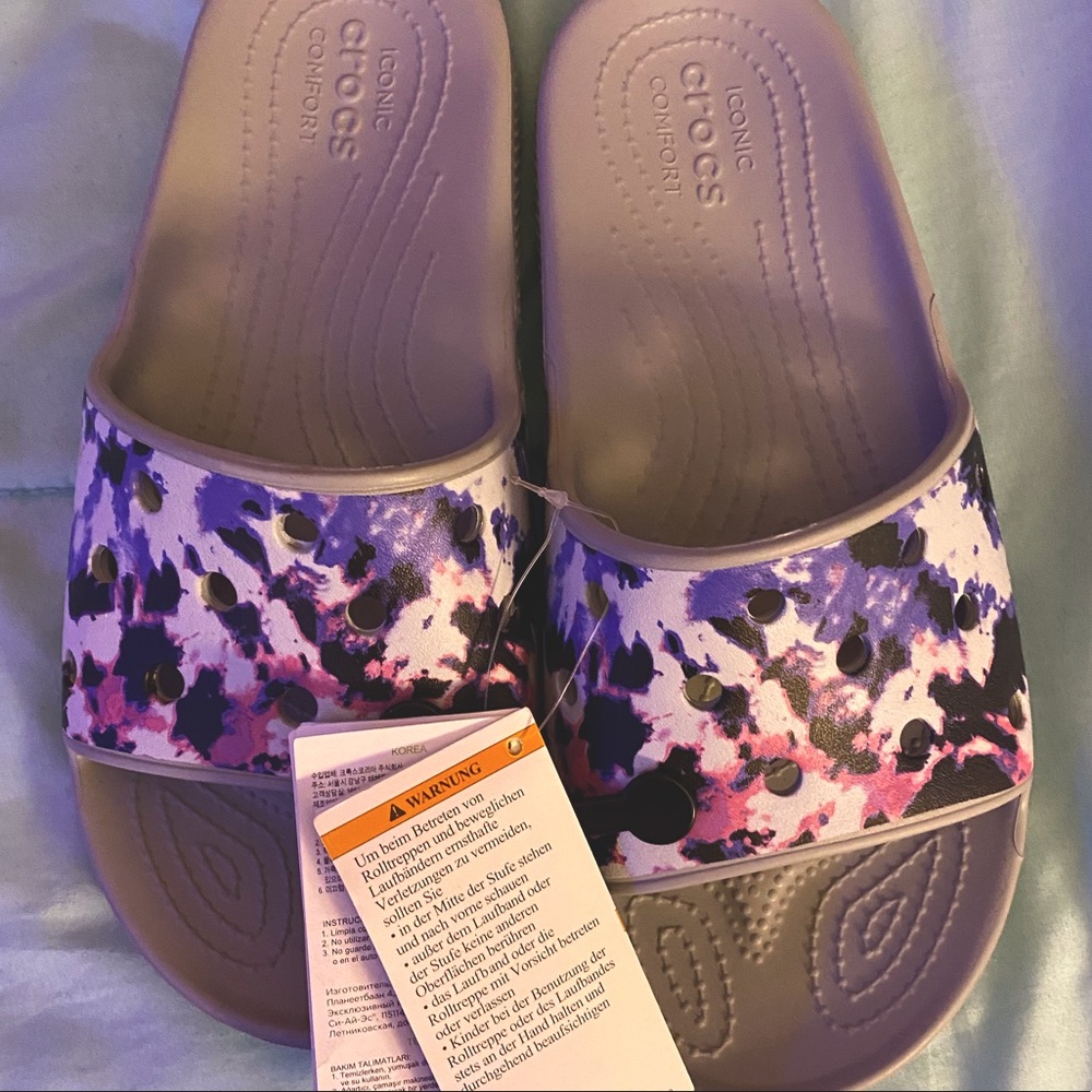 Croc slides